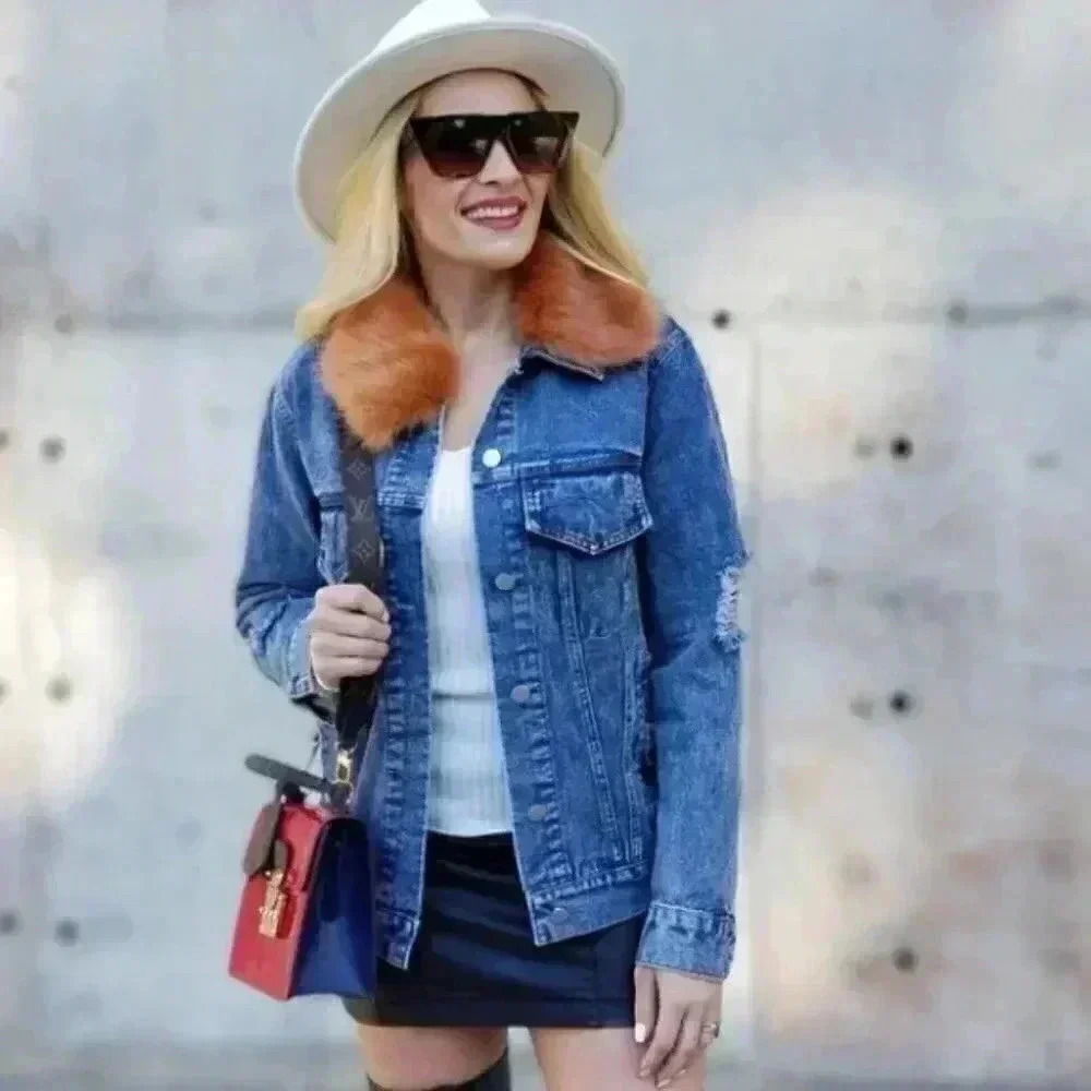 CASUAL DOLLZ Demin Jacket - Removelabe FUR COLLAR